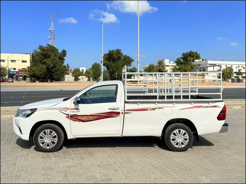 1 Ton Pickup for Rent in Dubai